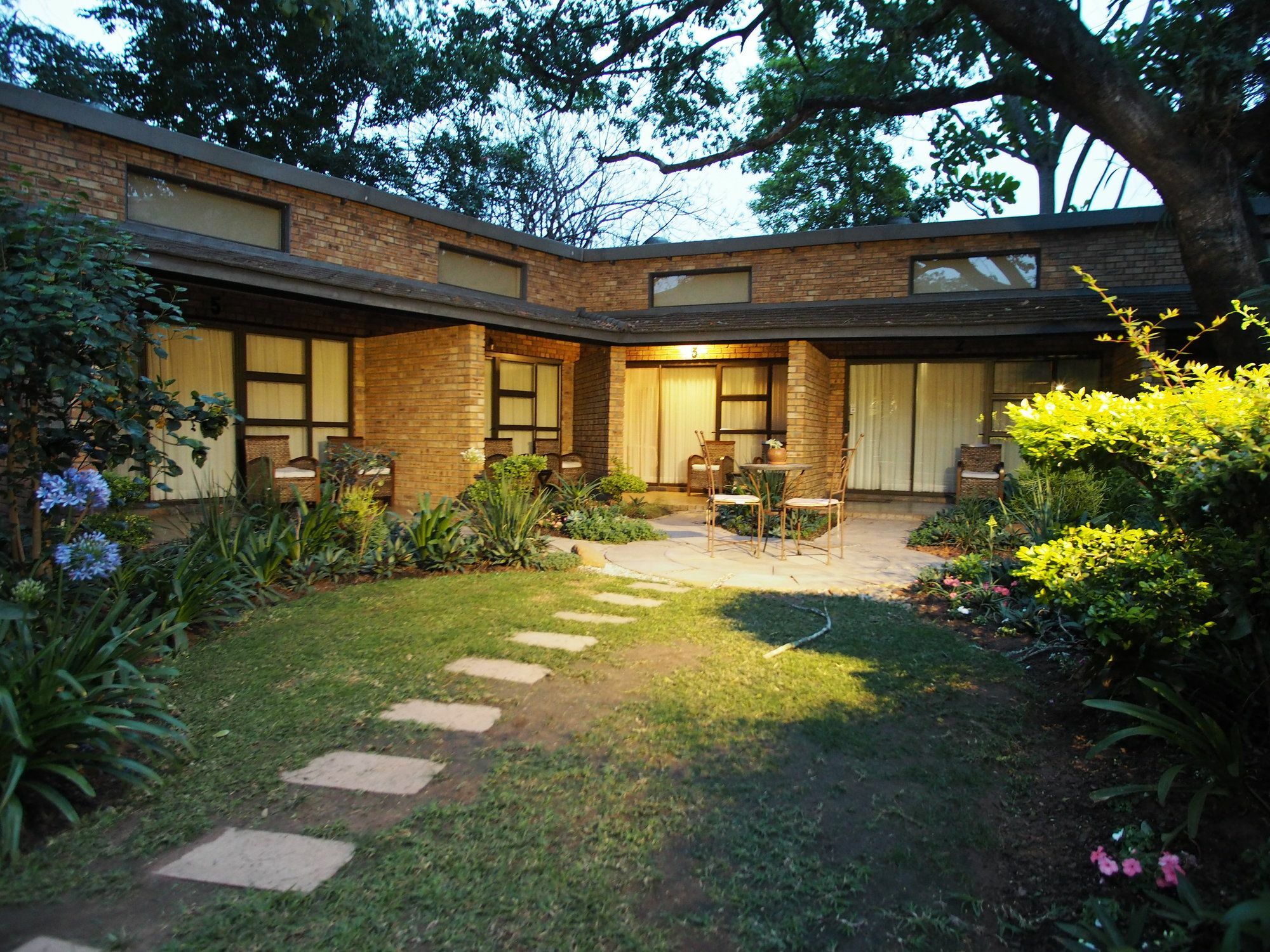 Dreamfields Guesthouse Hazyview Esterno foto